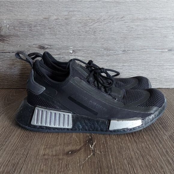 Adidas NMD R1 Spectoo Women’s Athletic Sneaker Running Shoe Black Glitter GZ9288 - Picture 1 of 13